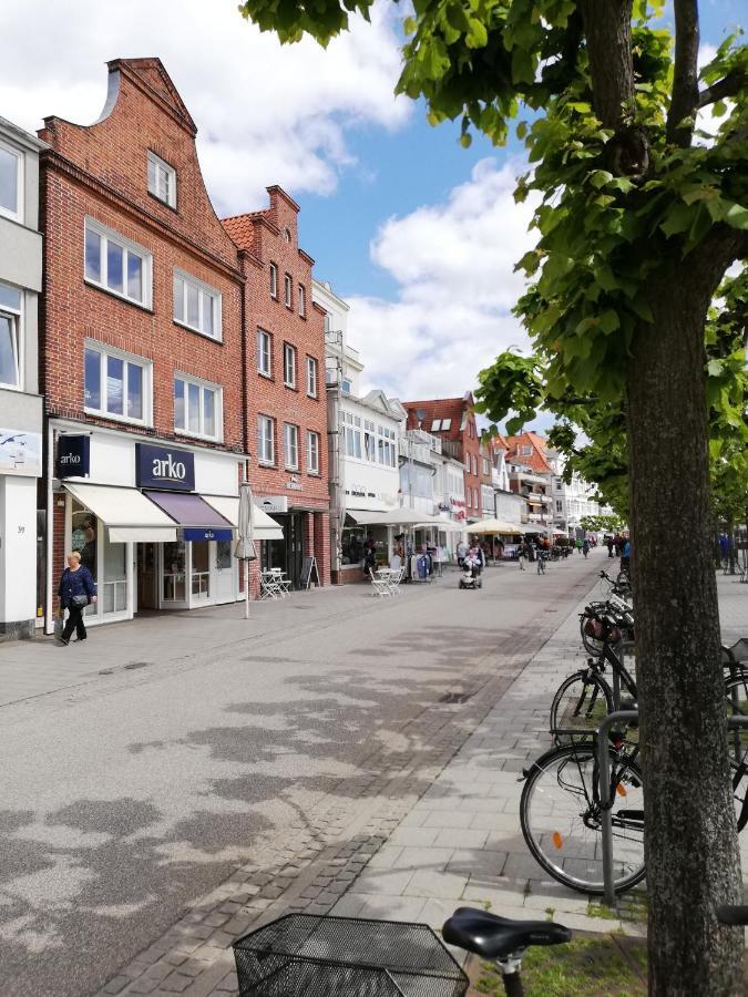 Pematra Haus Waterkant - Fewo Koje Lubeck Ngoại thất bức ảnh